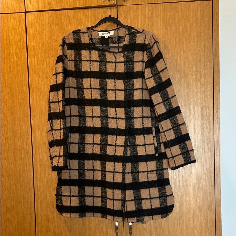 BB Dakota Camel and Black Checkered Jacket